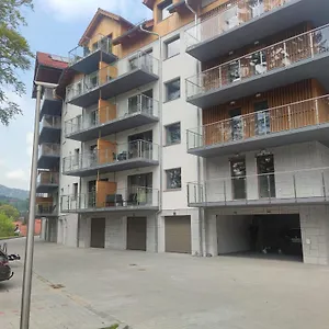 Stone Hill Wellness Z Basenem Jakuzi Saunami Prywatnym Garazem I Rowerami W Cenie Apartament